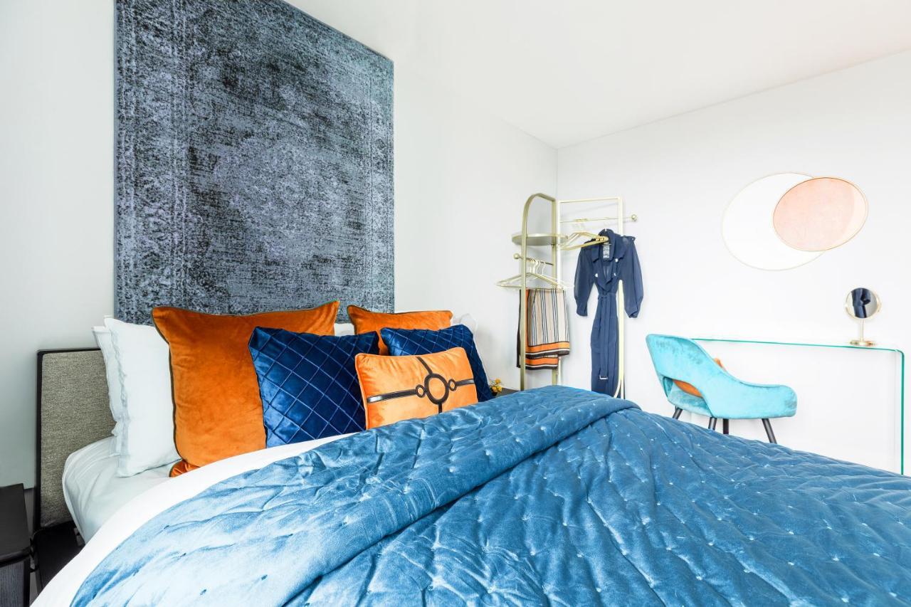 Best Thames View In Town! Large Luxxe Nomad Design Family Home Londra Esterno foto