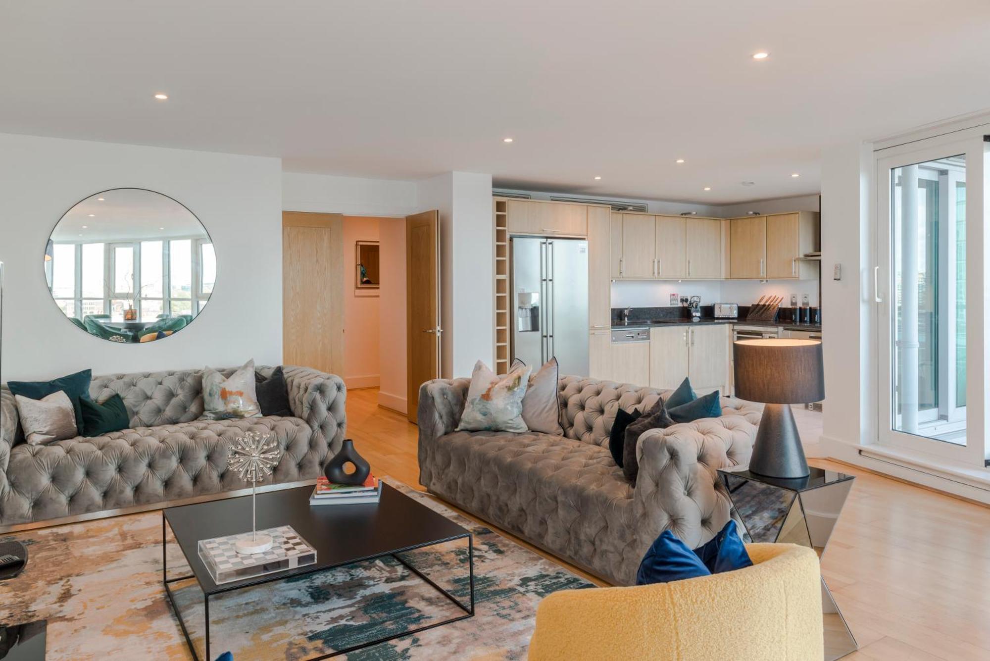 Best Thames View In Town! Large Luxxe Nomad Design Family Home Londra Esterno foto
