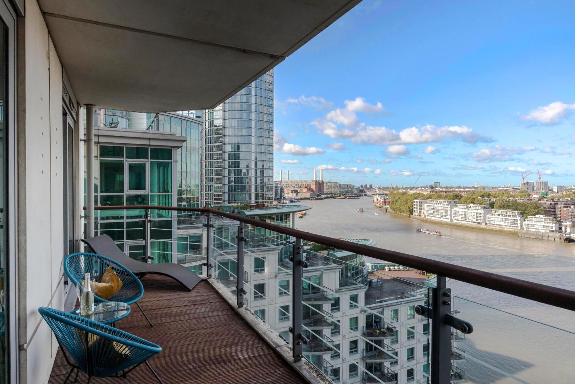 Best Thames View In Town! Large Luxxe Nomad Design Family Home Londra Camera foto