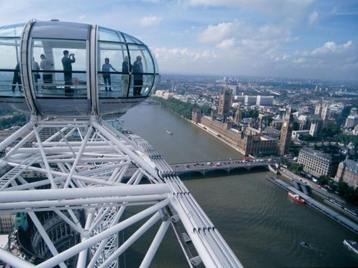Best Thames View In Town! Large Luxxe Nomad Design Family Home Londra Esterno foto